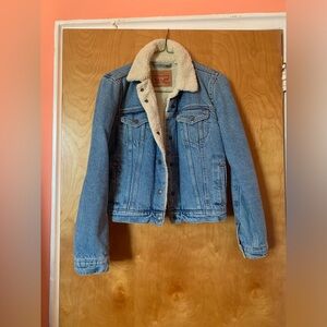 Levi’s shearling lined denim jacket